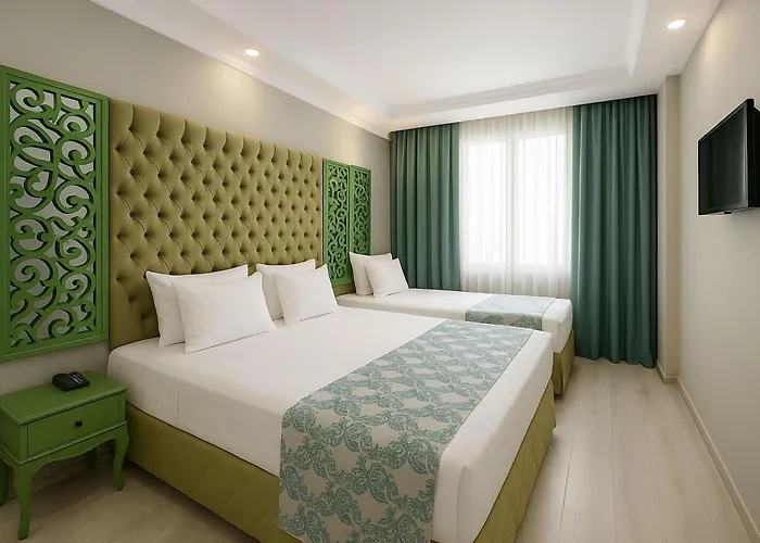 Green Garden Hotel